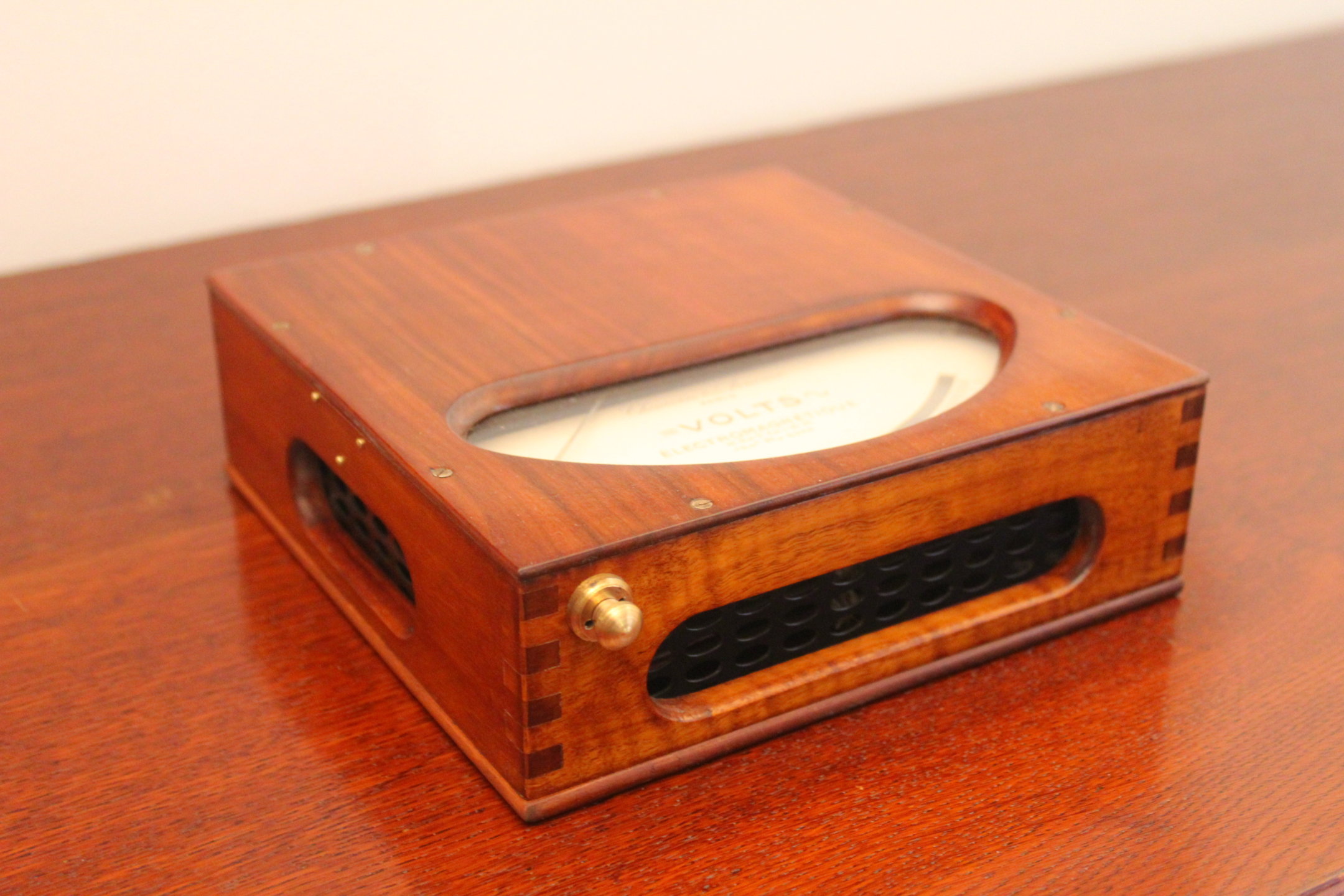 Chauvin & Arnoux Voltmetre 3