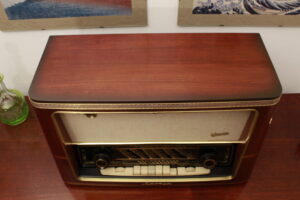 Graetz Musica 4R 217 10