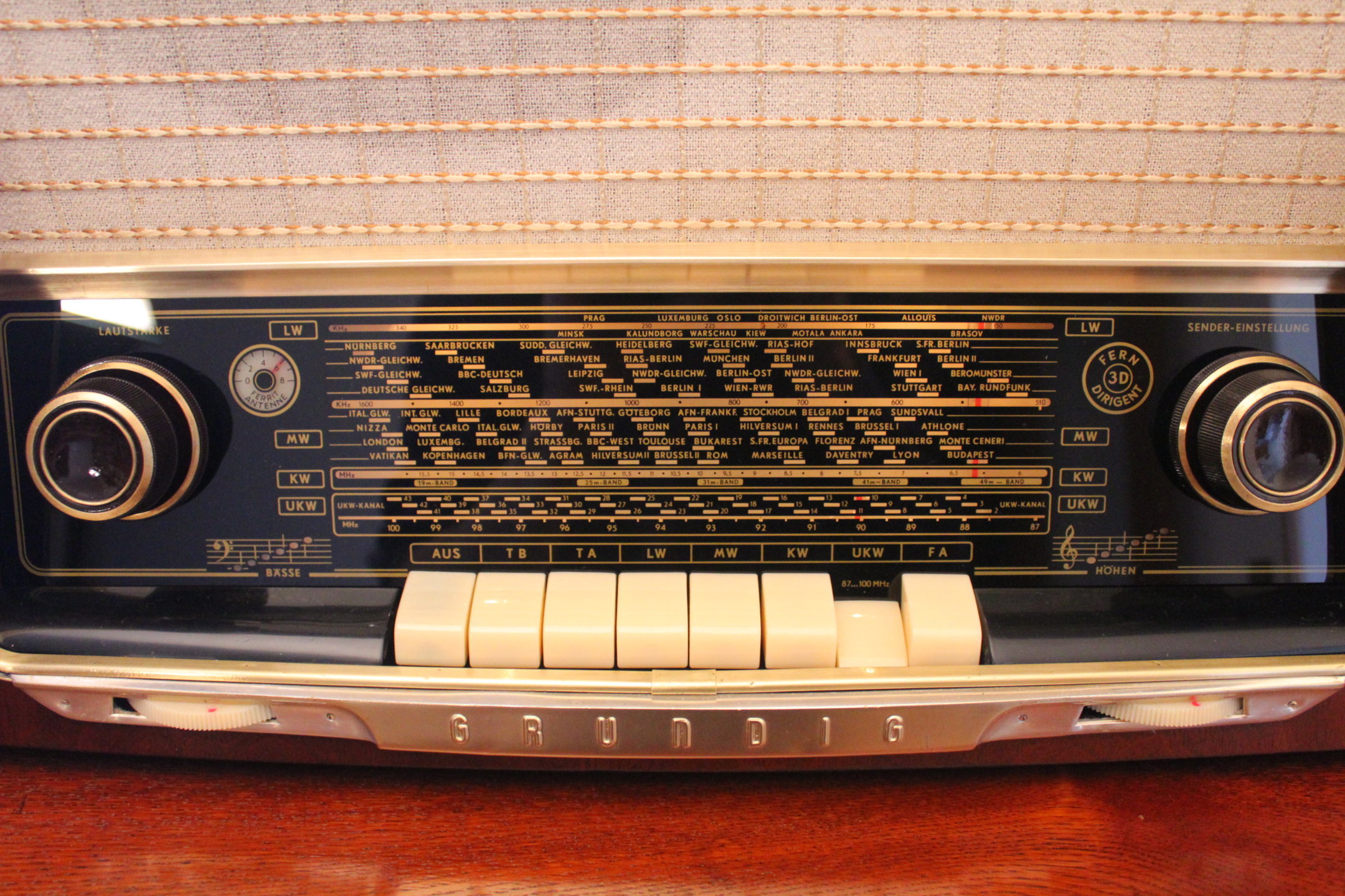 Grundig 3035-56 05