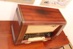 Loewe Opta Apollo 761W 04