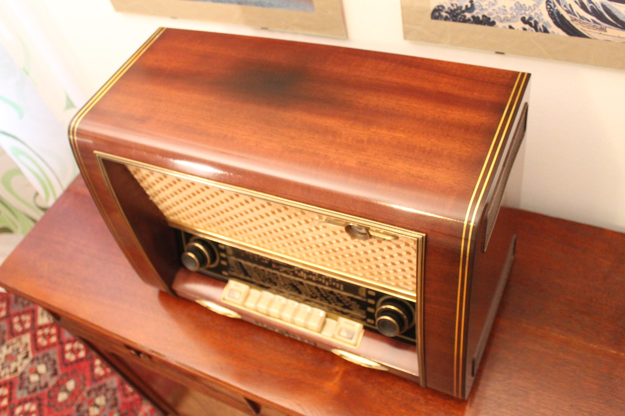 Loewe Opta Apollo 761W 09
