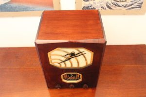 Radio LL 3688 10